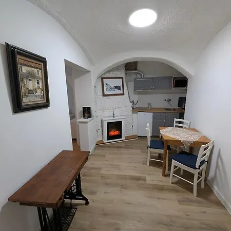 Franziskaner Studio Apartman Osijek Exterior photo